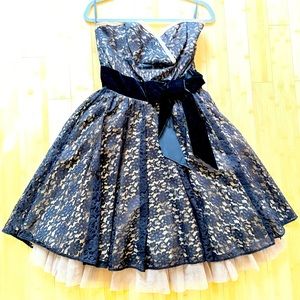 Betsy Johnson Vintage Style  Cocktail Dress